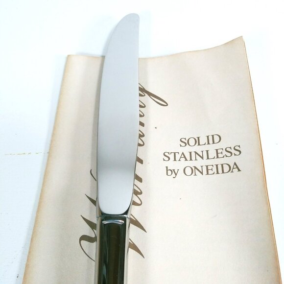 Vintage Oneida Distinction Deluxe Rembrandt Dinner Knife Butter/Jam Spreader New - Picture 5 of 6